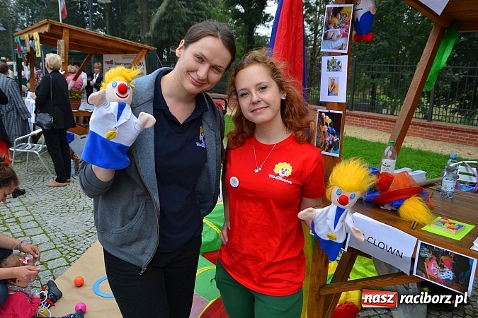 Zdjęcie w galerii na portalu naszraciborz.pl: Organizacje pozarządowe zaprezentowały się na Zamku Piastowskim  wiadomości z regionu