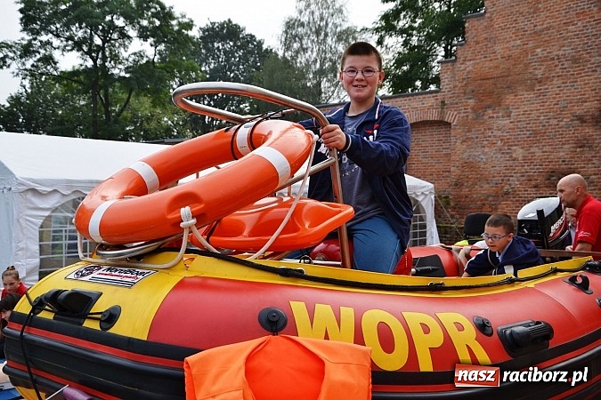 Zdjęcie w galerii na portalu naszraciborz.pl: Organizacje pozarządowe zaprezentowały się na Zamku Piastowskim  wiadomości z regionu
