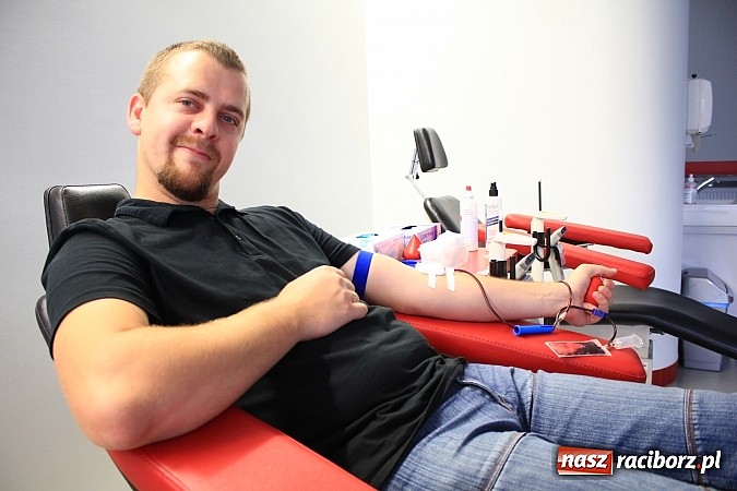 Zdjęcie w galerii na portalu naszraciborz.pl: Lubi dzielić się swoją krwią... wiadomości z regionu