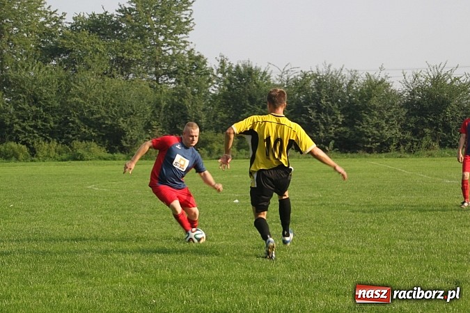 Zdjęcie w galerii na portalu naszraciborz.pl: Osiem bramek w meczu Wojnowice kontra Rzuchów wiadomości z regionu