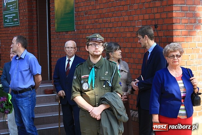 Zdjęcie w galerii na portalu naszraciborz.pl: Modlitwą uczcili pamięć Sybirak&oacute;w wiadomości z regionu