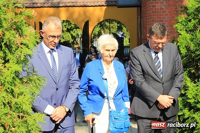 Zdjęcie w galerii na portalu naszraciborz.pl: Modlitwą uczcili pamięć Sybirak&oacute;w wiadomości z regionu