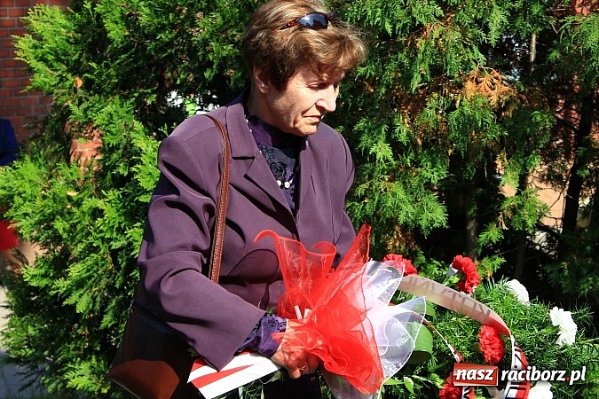 Zdjęcie w galerii na portalu naszraciborz.pl: Modlitwą uczcili pamięć Sybirak&oacute;w wiadomości z regionu