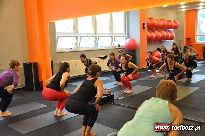 Zdjęcie w galerii na portalu naszraciborz.pl: Energetyczny Dzień Otwarty Akademii Fitness wiadomości z regionu