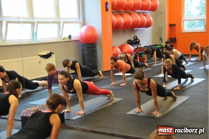 Zdjęcie w galerii na portalu naszraciborz.pl: Energetyczny Dzień Otwarty Akademii Fitness wiadomości z regionu