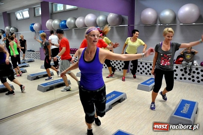 Zdjęcie w galerii na portalu naszraciborz.pl: Energetyczny Dzień Otwarty Akademii Fitness wiadomości z regionu