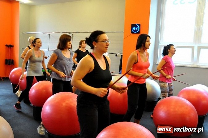 Zdjęcie w galerii na portalu naszraciborz.pl: Energetyczny Dzień Otwarty Akademii Fitness wiadomości z regionu