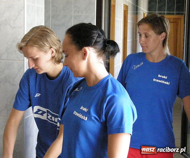 Zdjęcie w galerii na portalu naszraciborz.pl: Koniec krótkich wakacji piłkarek Unii Racibórz wiadomości z regionu