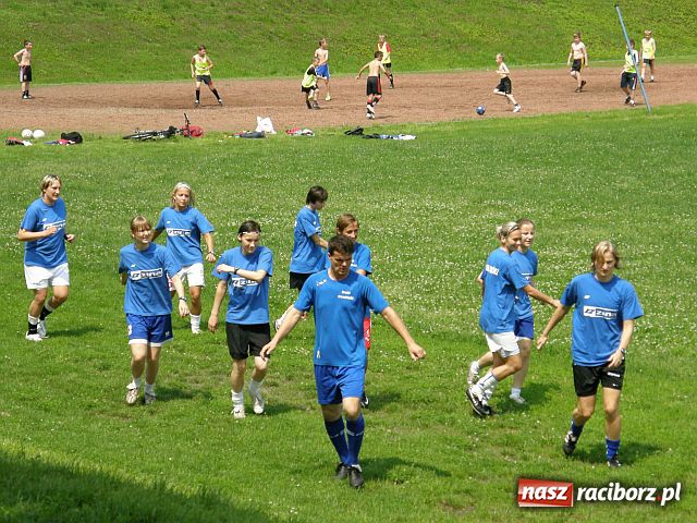 Zdjęcie w galerii na portalu naszraciborz.pl: Koniec krótkich wakacji piłkarek Unii Racibórz wiadomości z regionu