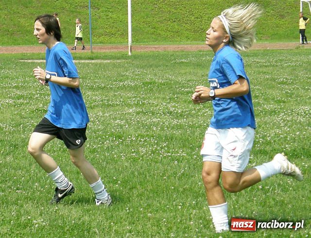 Zdjęcie w galerii na portalu naszraciborz.pl: Koniec krótkich wakacji piłkarek Unii Racibórz wiadomości z regionu