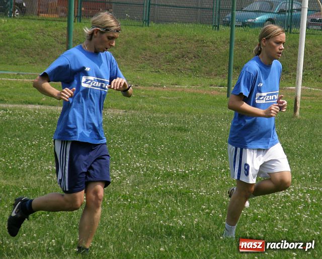 Zdjęcie w galerii na portalu naszraciborz.pl: Koniec krótkich wakacji piłkarek Unii Racibórz wiadomości z regionu