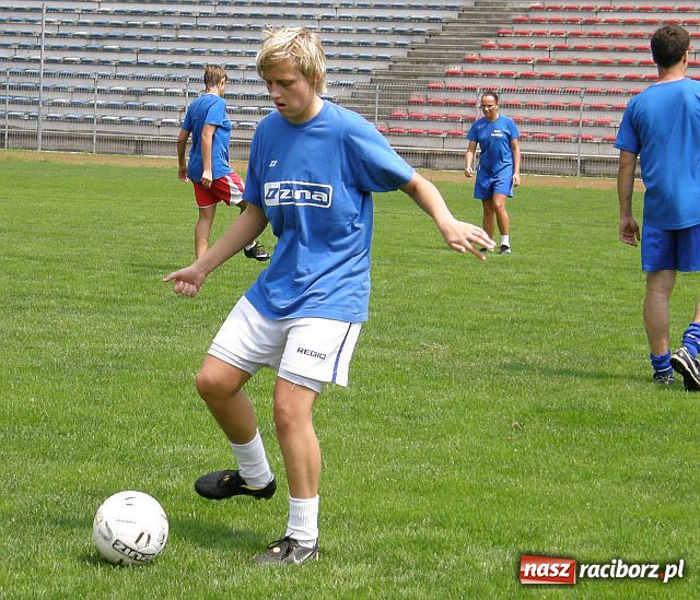 Zdjęcie w galerii na portalu naszraciborz.pl: Koniec krótkich wakacji piłkarek Unii Racibórz wiadomości z regionu