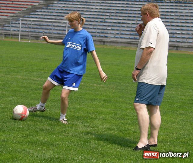 Zdjęcie w galerii na portalu naszraciborz.pl: Koniec krótkich wakacji piłkarek Unii Racibórz wiadomości z regionu