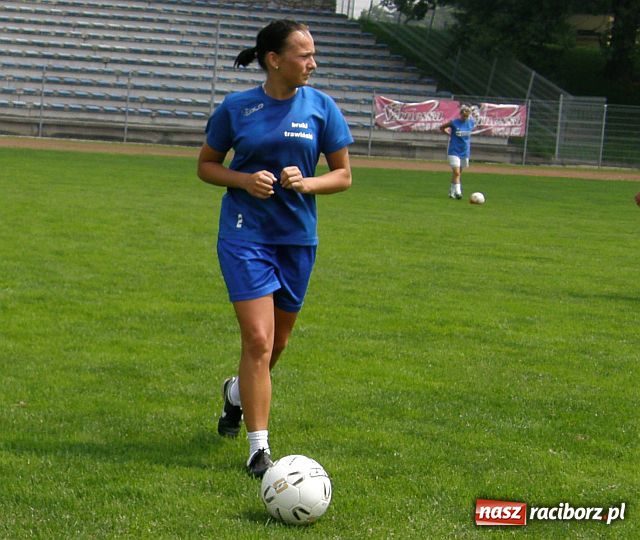 Zdjęcie w galerii na portalu naszraciborz.pl: Koniec krótkich wakacji piłkarek Unii Racibórz wiadomości z regionu