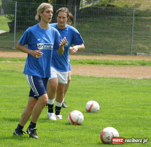 Zdjęcie w galerii na portalu naszraciborz.pl: Koniec krótkich wakacji piłkarek Unii Racibórz wiadomości z regionu