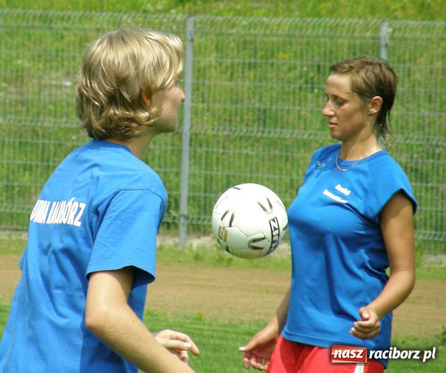 Zdjęcie w galerii na portalu naszraciborz.pl: Koniec krótkich wakacji piłkarek Unii Racibórz wiadomości z regionu