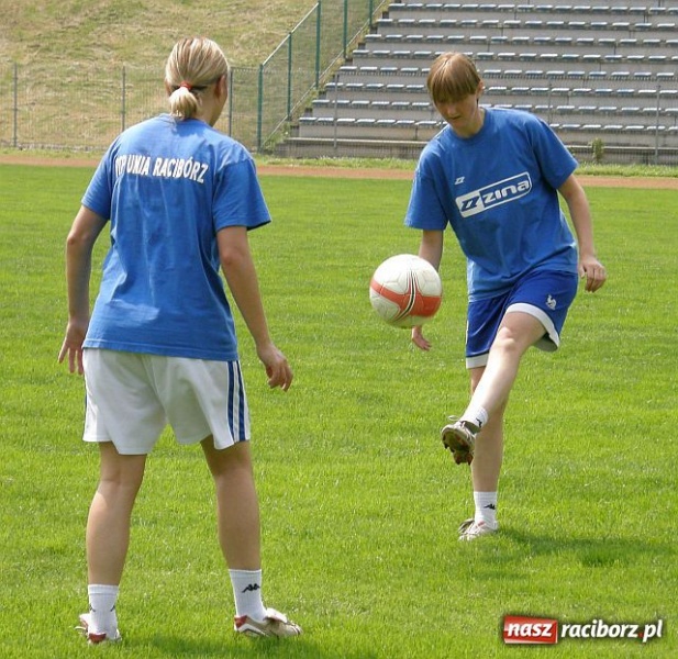 Zdjęcie w galerii na portalu naszraciborz.pl: Koniec krótkich wakacji piłkarek Unii Racibórz wiadomości z regionu