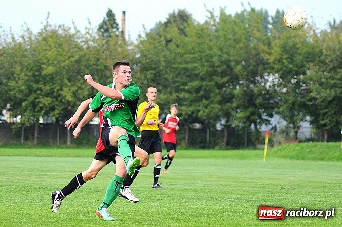 Zdjęcie w galerii na portalu naszraciborz.pl: Pewna wygrana Rafako z Naprzodem. Cztery trafienia Kalinowskiego wiadomości z regionu