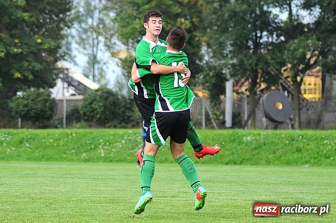 Zdjęcie w galerii na portalu naszraciborz.pl: Pewna wygrana Rafako z Naprzodem. Cztery trafienia Kalinowskiego wiadomości z regionu