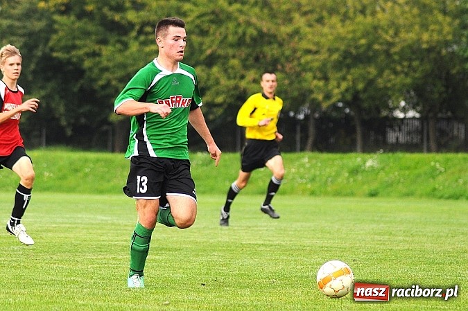 Zdjęcie w galerii na portalu naszraciborz.pl: Pewna wygrana Rafako z Naprzodem. Cztery trafienia Kalinowskiego wiadomości z regionu