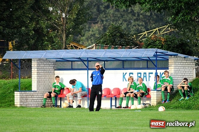 Zdjęcie w galerii na portalu naszraciborz.pl: Pewna wygrana Rafako z Naprzodem. Cztery trafienia Kalinowskiego wiadomości z regionu
