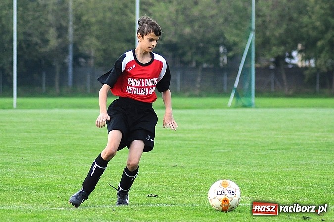 Zdjęcie w galerii na portalu naszraciborz.pl: Pewna wygrana Rafako z Naprzodem. Cztery trafienia Kalinowskiego wiadomości z regionu