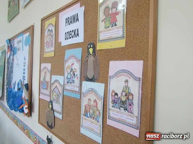 Zdjęcie w galerii na portalu naszraciborz.pl: 7 oddziałów klas pierwszych i drugich SP 1 w nowym budynku przy Cecylii wiadomości z regionu