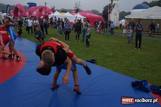 Zdjęcie w galerii na portalu naszraciborz.pl: Unici na 16. Pikniku Olimpijskim wiadomości z regionu