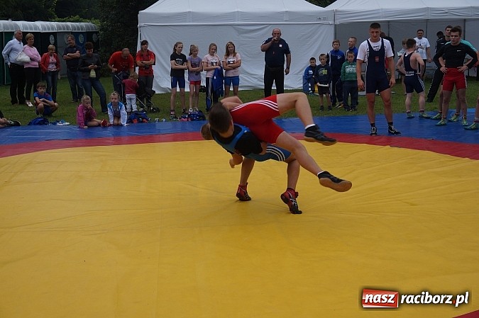 Zdjęcie w galerii na portalu naszraciborz.pl: Unici na 16. Pikniku Olimpijskim wiadomości z regionu