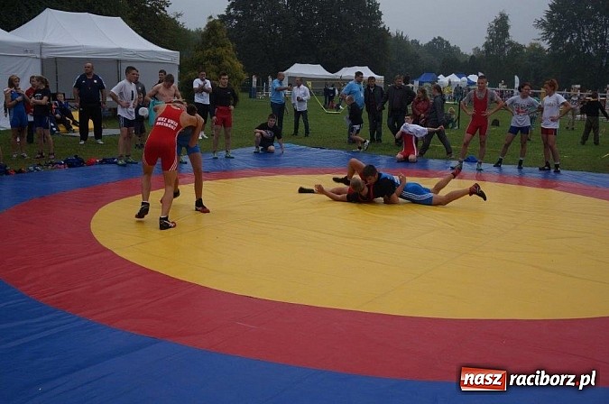 Zdjęcie w galerii na portalu naszraciborz.pl: Unici na 16. Pikniku Olimpijskim wiadomości z regionu