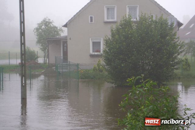 Zdjęcie w galerii na portalu naszraciborz.pl: POWÓDŹ w Nędzy - podtopione domostwa wiadomości z regionu