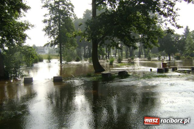 Zdjęcie w galerii na portalu naszraciborz.pl: POWÓDŹ w Nędzy - podtopione domostwa wiadomości z regionu