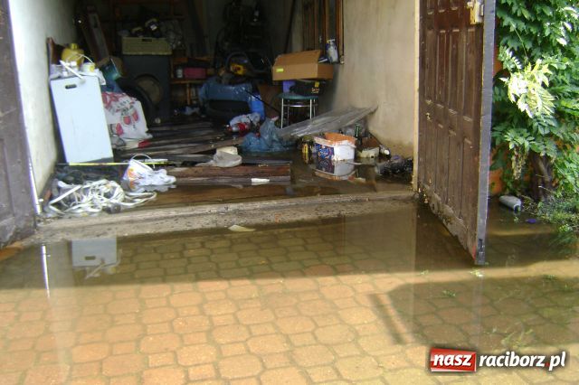 Zdjęcie w galerii na portalu naszraciborz.pl: POWÓDŹ w Nędzy - podtopione domostwa wiadomości z regionu