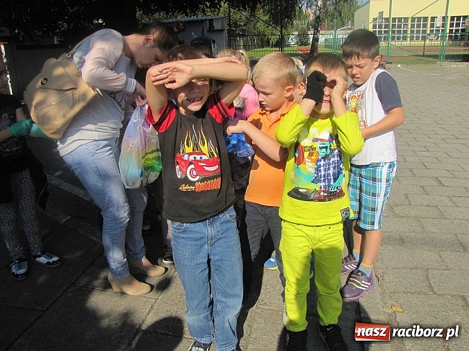 Zdjęcie w galerii na portalu naszraciborz.pl: Raciborzanie sprzątają swój mały świat! wiadomości z regionu