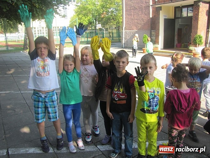 Zdjęcie w galerii na portalu naszraciborz.pl: Raciborzanie sprzątają swój mały świat! wiadomości z regionu