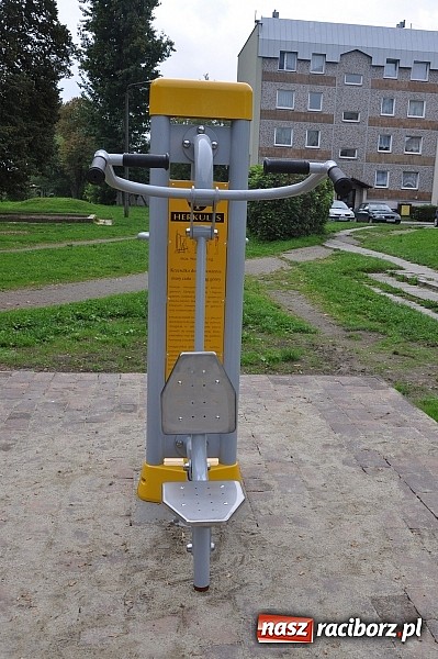 Zdjęcie w galerii na portalu naszraciborz.pl: Racibórz ma kolejną siłownię pod chmurką wiadomości z regionu