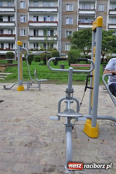 Zdjęcie w galerii na portalu naszraciborz.pl: Racibórz ma kolejną siłownię pod chmurką wiadomości z regionu