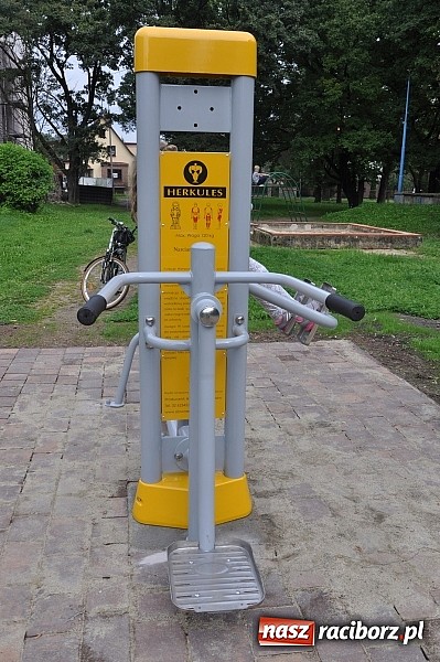 Zdjęcie w galerii na portalu naszraciborz.pl: Racibórz ma kolejną siłownię pod chmurką wiadomości z regionu