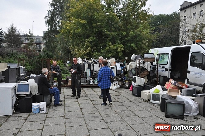 Zdjęcie w galerii na portalu naszraciborz.pl: Kolejne tony zużytego sprzętu elektrycznego! wiadomości z regionu