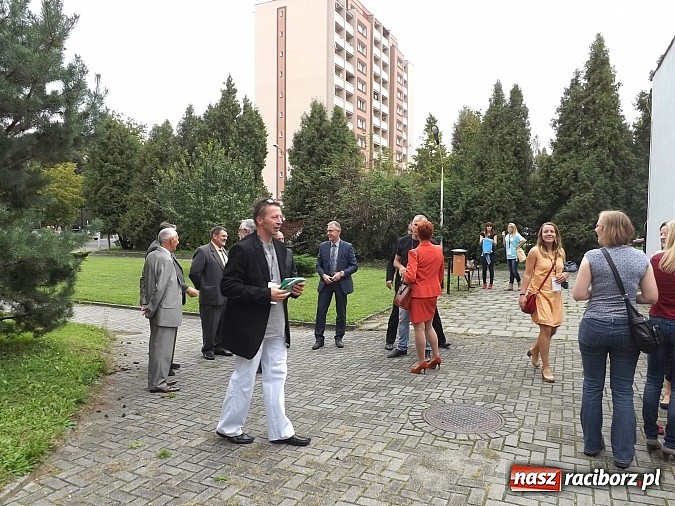 Zdjęcie w galerii na portalu naszraciborz.pl: Spotkanie po latach, czyli zjazd absolwent&oacute;w Studium, Kolegium i PWSZ wiadomości z regionu