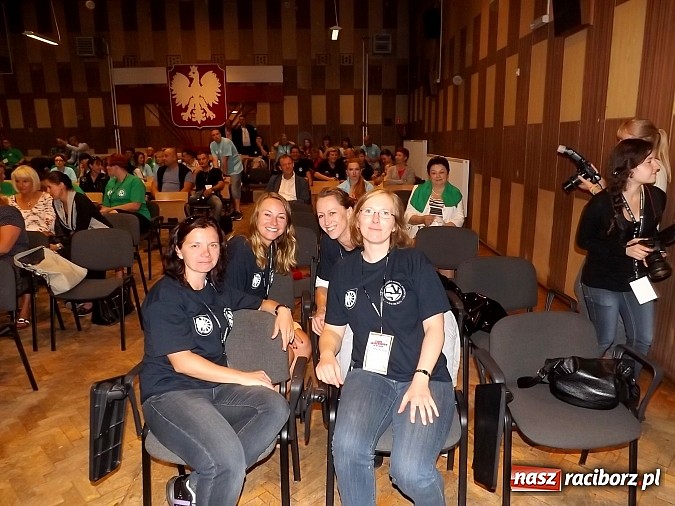 Zdjęcie w galerii na portalu naszraciborz.pl: Spotkanie po latach, czyli zjazd absolwent&oacute;w Studium, Kolegium i PWSZ wiadomości z regionu