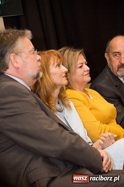 Zdjęcie w galerii na portalu naszraciborz.pl: Spotkanie po latach, czyli zjazd absolwent&oacute;w Studium, Kolegium i PWSZ wiadomości z regionu