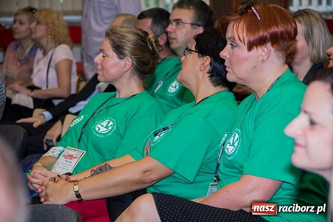 Zdjęcie w galerii na portalu naszraciborz.pl: Spotkanie po latach, czyli zjazd absolwent&oacute;w Studium, Kolegium i PWSZ wiadomości z regionu