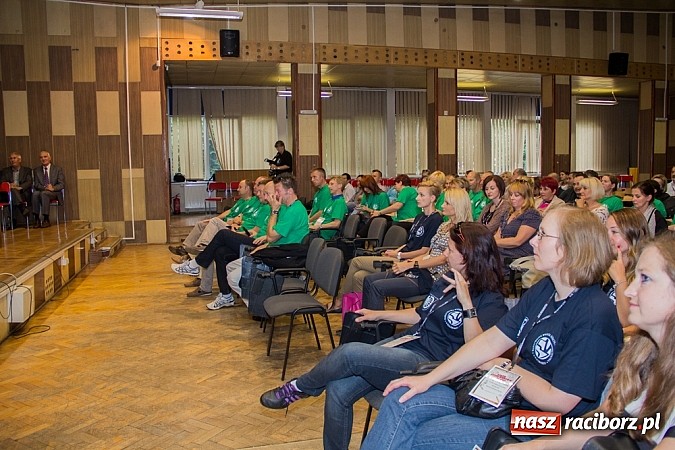 Zdjęcie w galerii na portalu naszraciborz.pl: Spotkanie po latach, czyli zjazd absolwent&oacute;w Studium, Kolegium i PWSZ wiadomości z regionu