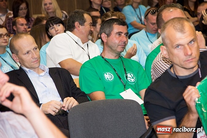 Zdjęcie w galerii na portalu naszraciborz.pl: Spotkanie po latach, czyli zjazd absolwent&oacute;w Studium, Kolegium i PWSZ wiadomości z regionu