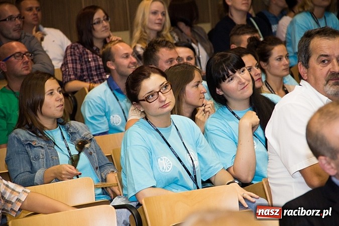 Zdjęcie w galerii na portalu naszraciborz.pl: Spotkanie po latach, czyli zjazd absolwent&oacute;w Studium, Kolegium i PWSZ wiadomości z regionu