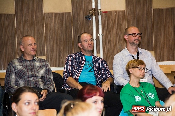 Zdjęcie w galerii na portalu naszraciborz.pl: Spotkanie po latach, czyli zjazd absolwent&oacute;w Studium, Kolegium i PWSZ wiadomości z regionu