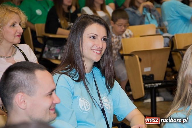 Zdjęcie w galerii na portalu naszraciborz.pl: Spotkanie po latach, czyli zjazd absolwent&oacute;w Studium, Kolegium i PWSZ wiadomości z regionu