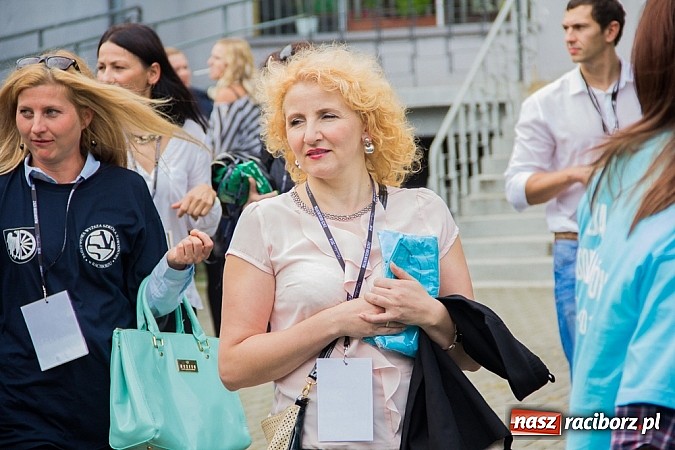 Zdjęcie w galerii na portalu naszraciborz.pl: Spotkanie po latach, czyli zjazd absolwent&oacute;w Studium, Kolegium i PWSZ wiadomości z regionu