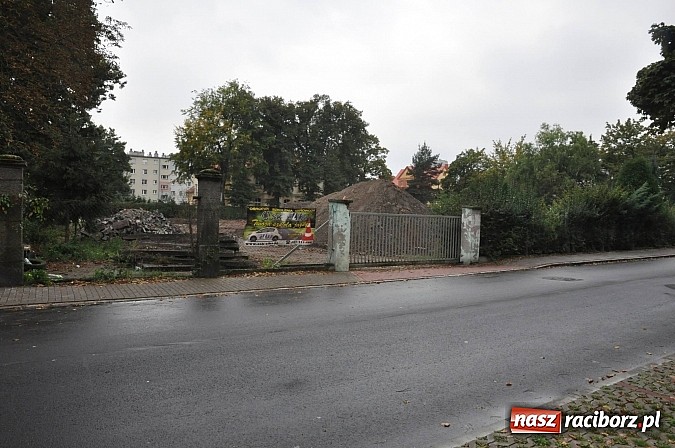 Zdjęcie w galerii na portalu naszraciborz.pl: Przy Kasprowicza powstaje nowy market wiadomości z regionu